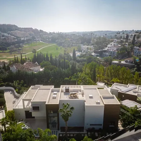 Marielle, Nueva Andalucia, בית נופש